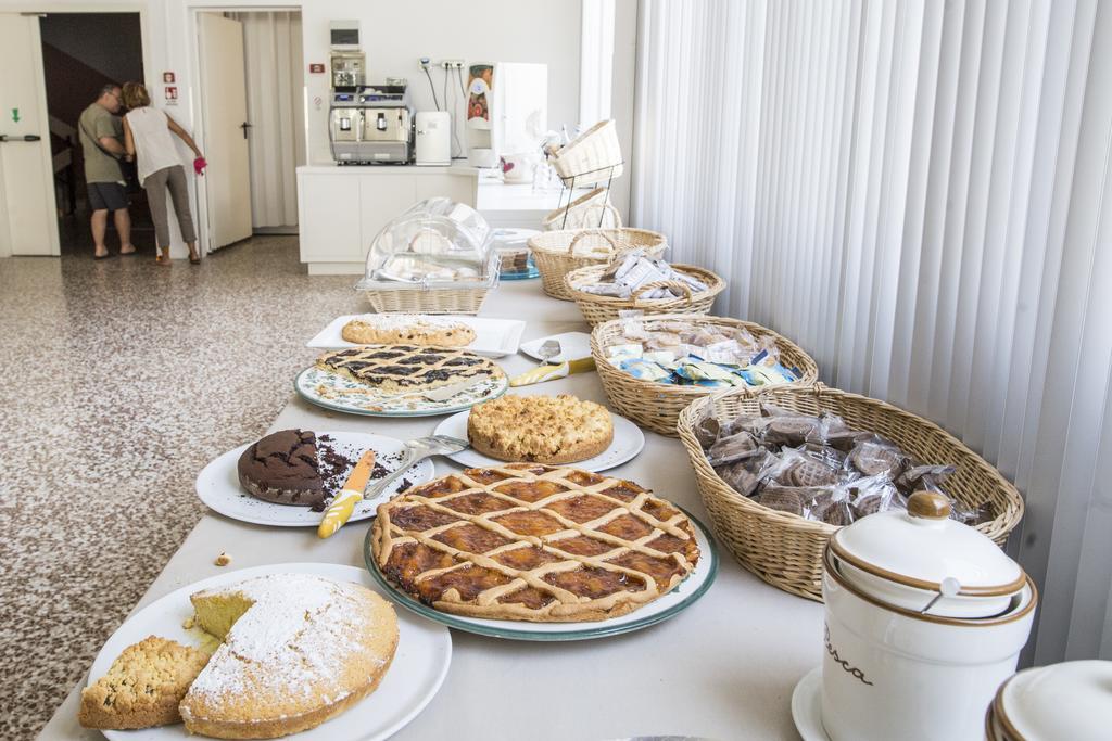 B&B Moresco Cattolica Exteriér fotografie